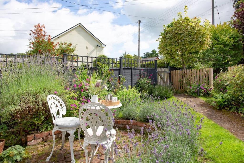 Orchard Cottage Sidmouth Exteriör bild